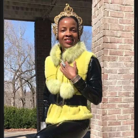 Designer Morris Kaye Yellow lime Green Shearling & fox Fur Vest Coat jacket S-M - Picture 6 of 11